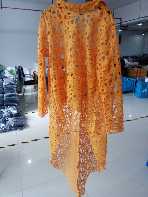 DEAT 2019 New Summer Fashion Autumn Round Neck Full Sleeves Lace Hollow Out Asymmetrical Pullover Female Clothes BF21108XL
