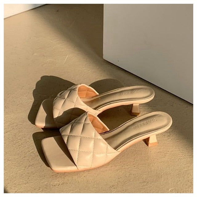 2020 Square Toe Slippers Women Peep Toe Med Heel 4cm Slides Summer Shoe Women Embroidery Mule Massage Outsole Slipper Size 35-41