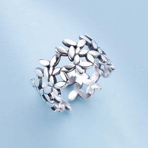 Caiyayinuo Bohemian Vintage 925 Sterling Silver Leaf Rings for Women Fashion Statement Jewelry Adjustable Finger Ring Gifts