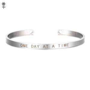 Rose Gold color Laser Engraved Cuff Positive Inspirational Quote Bangles Mantra Bracelets Anniversary Gifts for women SL-009