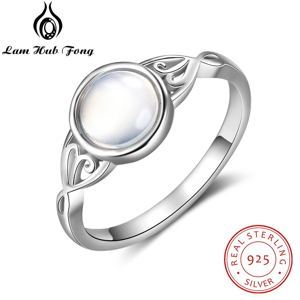 925 Sterling Silver Charm Moonstone Rings for Women Victorian Style Round Female Ring Fine Jewelry Gift for Wife (Lam Hub Fong)