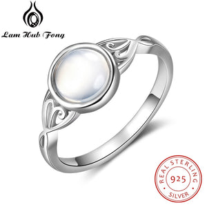 925 Sterling Silver Charm Moonstone Rings for Women Victorian Style Round Female Ring Fine Jewelry Gift for Wife (Lam Hub Fong)
