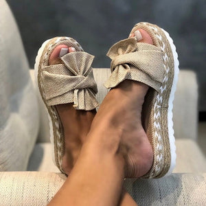 2020 Top-selling Women Sandals Plus Size Butterfly Bow Slippers Summer High Heel Shoes Big Flower Design Slippers