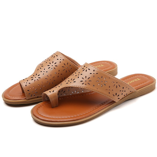 LAASIMI 2020 Summer Women Slippers Bunion Sandals Casual Flat Slip On Shoes Female Flip Flops Women Slides Orthopedic Corrector