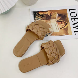 Chic Women Slippers 2020 Hot Women Weave Slippers Fashion Leisure Shoes Charm Simple Slip-on Office Women Slippers