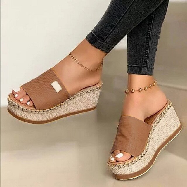 2020 Top-selling Women Sandals Plus Size Butterfly Bow Slippers Summer High Heel Shoes Big Flower Design Slippers
