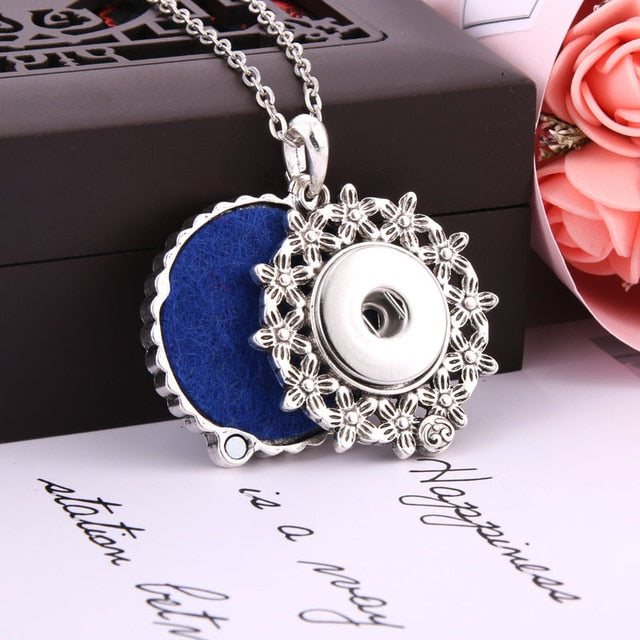 2019 New Rose rhinestone Snap Jewelry Perfume Aromatherapy Lockets Aroma Diffuser Necklace Fit 20mm 18mm Snap Button Jewelry